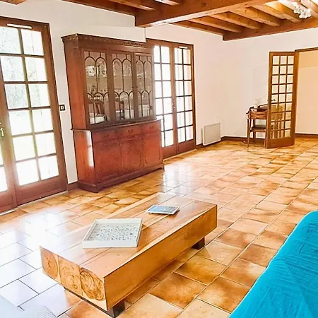 Prázdninový dům La Familiale Du Soleil Levant Grand Jardin